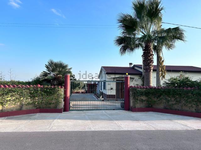 Villetta indipendente in vendita di 117 m² in Contrada conca d&apos oro via del nespolo