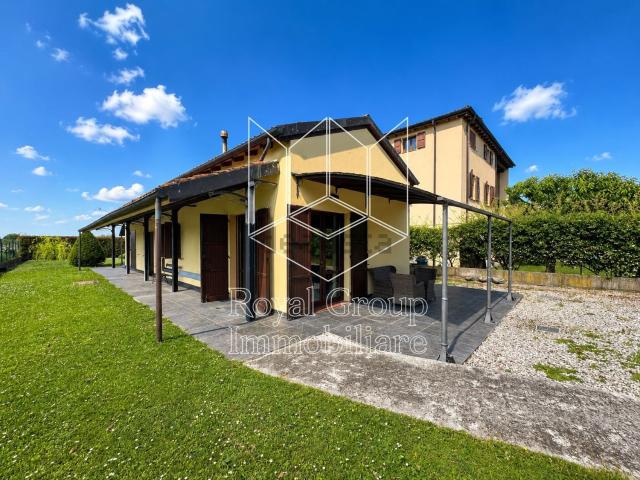 Villetta indipendente in vendita di 117 m² in Strada Borghetto, 9