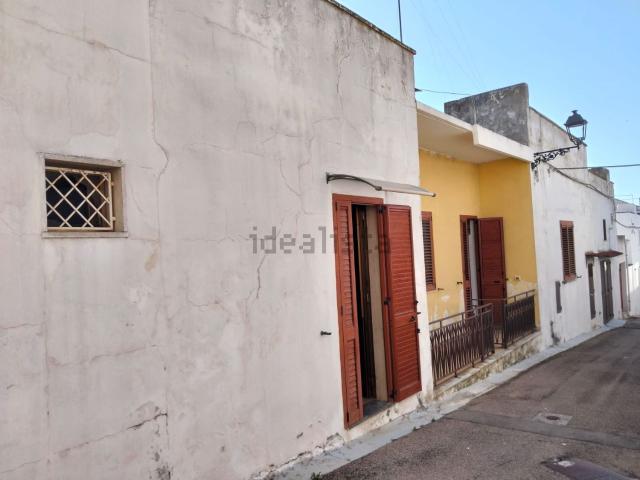 Villetta indipendente in vendita di 118 m² in Via Amatore Sciesa