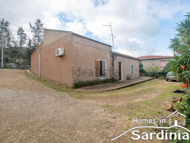 Villetta indipendente in vendita di 118 m² in Via G.Deledda