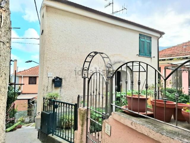 Villetta indipendente in vendita di 118 m² in Via Giuseppe Garibaldi, 11