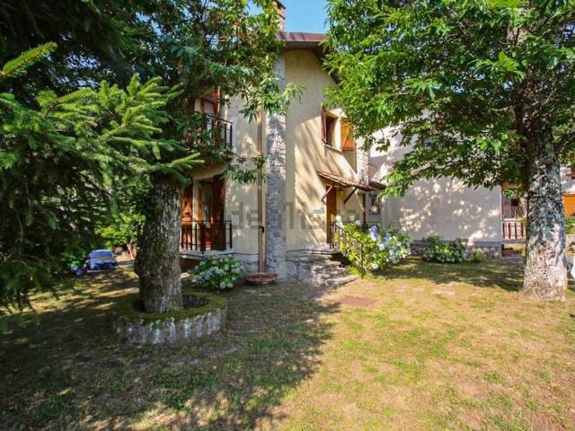 Villetta indipendente in vendita di 118 m² in Via Giovanni Pascoli, 3