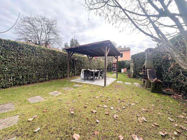 Villetta indipendente in vendita di 118 m² in Via del Ciliegio