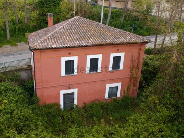 Villetta indipendente in vendita di 119 m² in Via Giovanni XXIII, 10