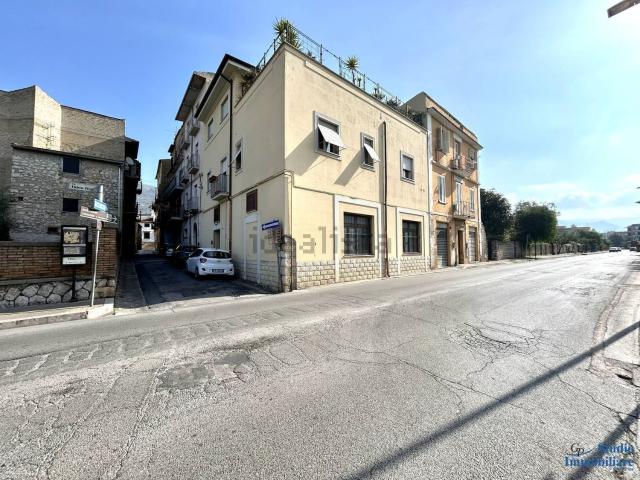 Villetta indipendente in vendita di 119 m² in Via Nino Bixio, 13