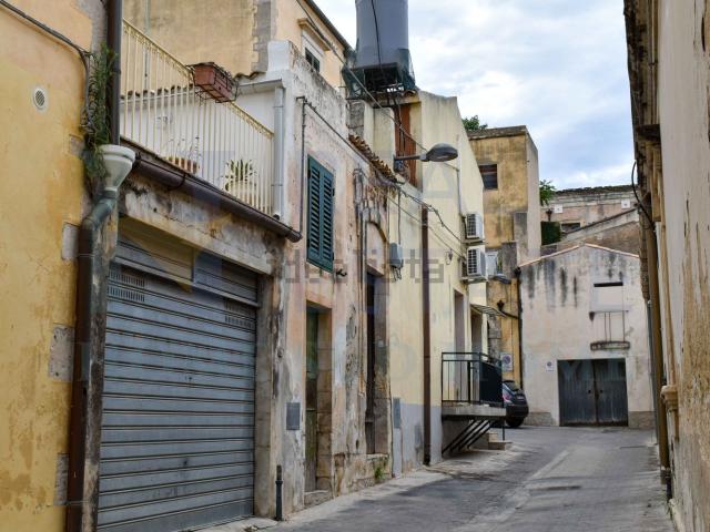 Villetta indipendente in vendita di 119 m² in Via Tommaso Fazello, 228