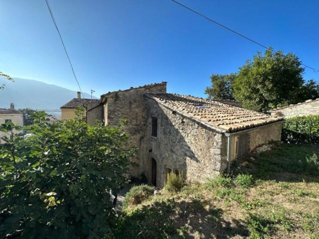 Villetta indipendente in vendita di 119 m² in Contrada Fonte Santa Croce, 46