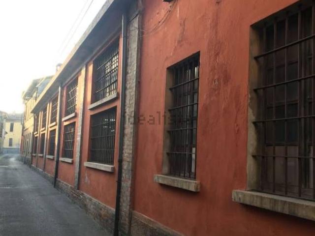 Villetta indipendente in vendita di 1200 m²