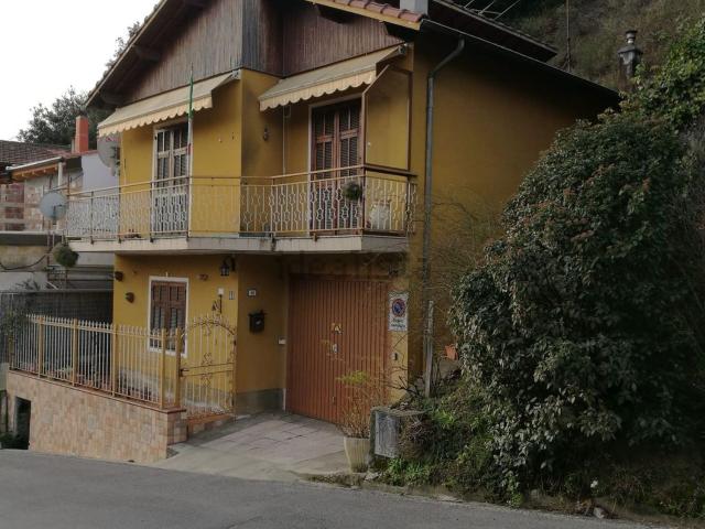 Villetta indipendente in vendita di 120 m²