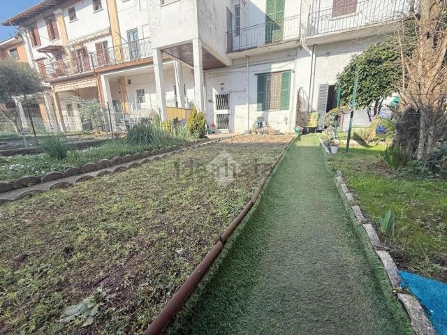 Villetta indipendente in vendita di 120 m² in Via C. B. Cavour, 71