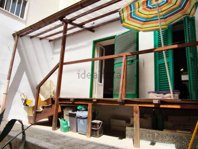 Villetta indipendente in vendita di 120 m² in Via Contardo Ferrini