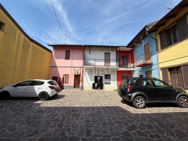 Villetta indipendente in vendita di 120 m² in Via Cavour, 11