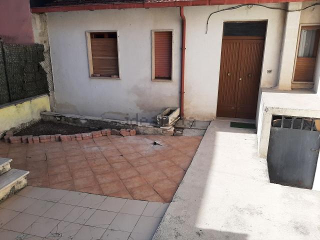Villetta indipendente in vendita di 120 m² in Via Capoccetti