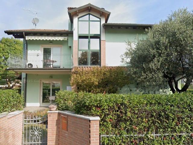 Villetta indipendente in vendita di 120 m² in Via Capovilla