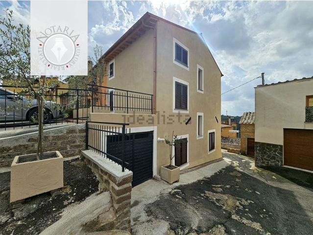 Villetta indipendente in vendita di 120 m² in Via cascine