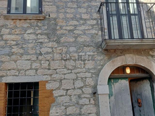 Villetta indipendente in vendita di 120 m² in Via CHIESA, 53