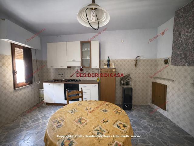 Villetta indipendente in vendita di 120 m² in Via Borgo, 3