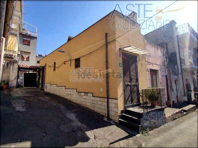 Villetta indipendente in vendita di 120 m² in Via dei Mille, 66