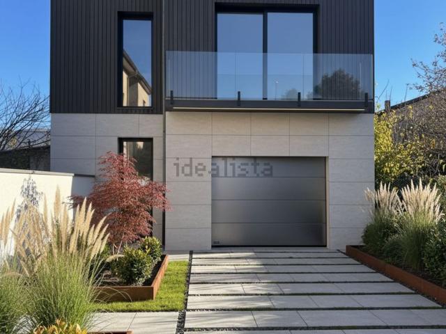 Villetta indipendente in vendita di 120 m² in Via del campo sportivo