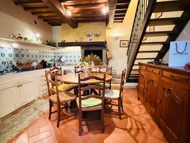 Villetta indipendente in vendita di 120 m² in Via del Tempio
