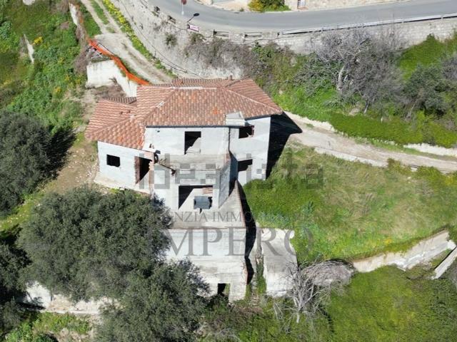 Villetta indipendente in vendita di 120 m² in Via delle Ginestre