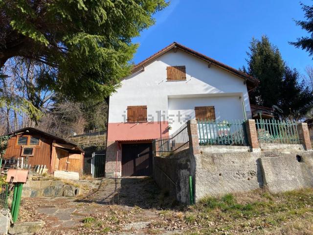 Villetta indipendente in vendita di 120 m² in Via delle Sorgenti, 28