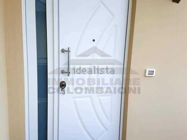 Villetta indipendente in vendita di 120 m² in Via di Serragrande