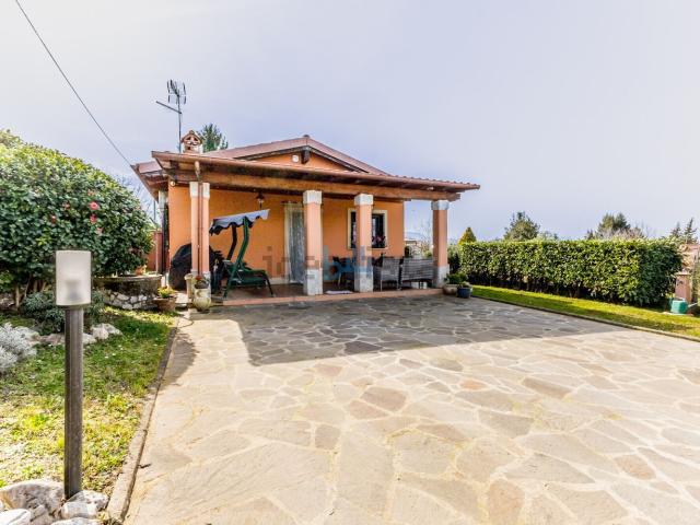 Villetta indipendente in vendita di 120 m² in Via di Vigne Nuove, 13