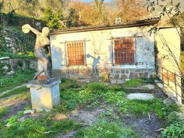 Villetta indipendente in vendita di 120 m² in Via F. Ruschi, 61