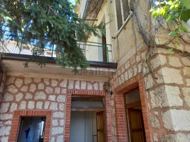 Villetta indipendente in vendita di 120 m² in Via Fontana, 11