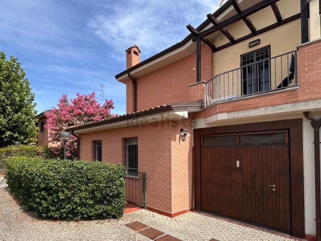 Villetta indipendente in vendita di 120 m² in Via Fanin Giuseppe