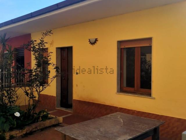 Villetta indipendente in vendita di 120 m² in Via Indipendenza