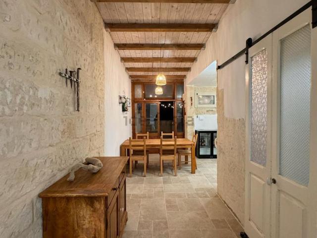 Villetta indipendente in vendita di 120 m² in Via Orfanotrofio Margiotta, 21