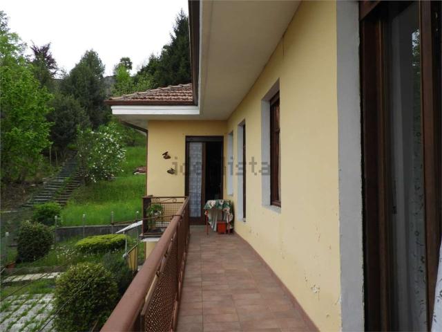 Villetta indipendente in vendita di 120 m² in Via Loreto, 1