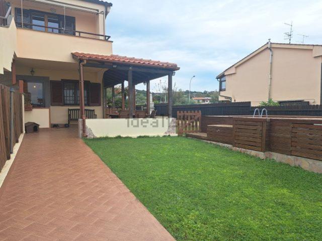 Villetta indipendente in vendita di 120 m² in Via Mar Nero, 7