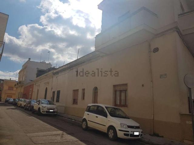 Villetta indipendente in vendita di 120 m² in Via Napoli
