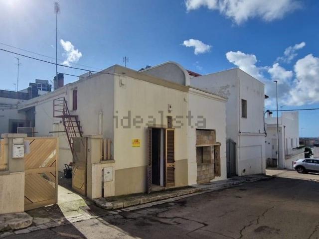 Villetta indipendente in vendita di 120 m² in Via Nino Bixio, 35