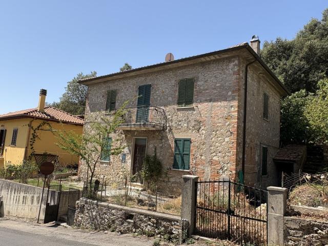 Villetta indipendente in vendita di 120 m² in Via Salisciano