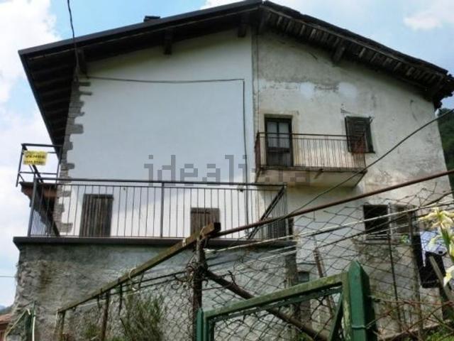 Villetta indipendente in vendita di 120 m² in Via Santa Lucia