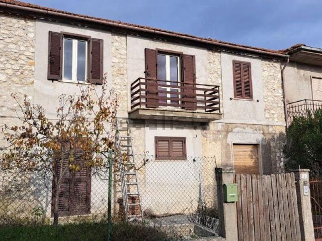Villetta indipendente in vendita di 120 m² in Via Spinacceto, 2