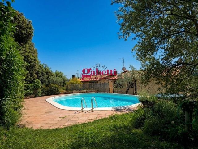 Villetta indipendente in vendita di 120 m² in Via Poggio ai Giubbiani, 1