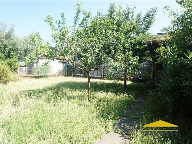 Villetta indipendente in vendita di 120 m² in Via Perticata
