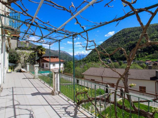 Villetta indipendente in vendita di 120 m² in Via Roma, 55