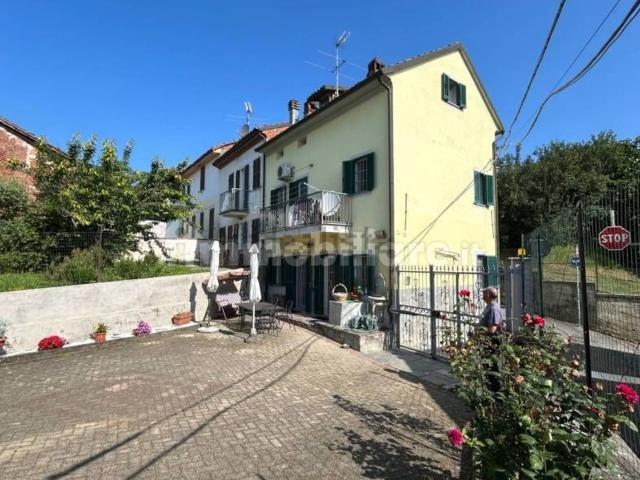 Villetta indipendente in vendita di 120 m² in Via Roma