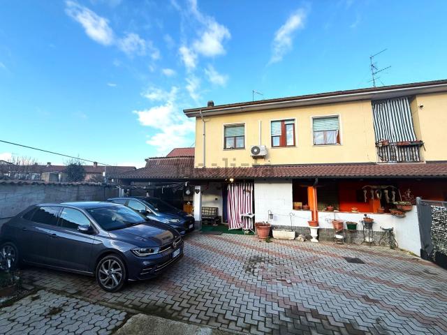 Villetta indipendente in vendita di 120 m² in Via Roma, 15