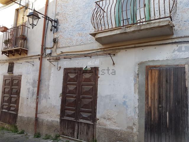 Villetta indipendente in vendita di 120 m² in Via Roma, 3
