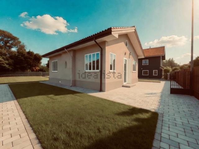 Villetta indipendente in vendita di 120 m² in Via Redipuglia