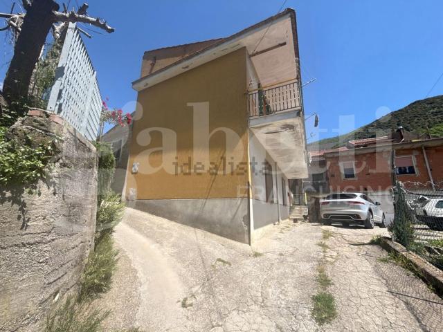 Villetta indipendente in vendita di 120 m² in Via Trugnano