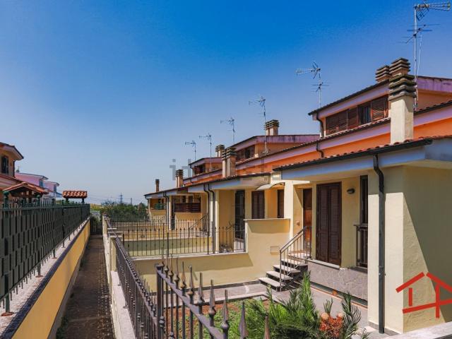Villetta indipendente in vendita di 120 m² in Via Trevi Nel Lazio