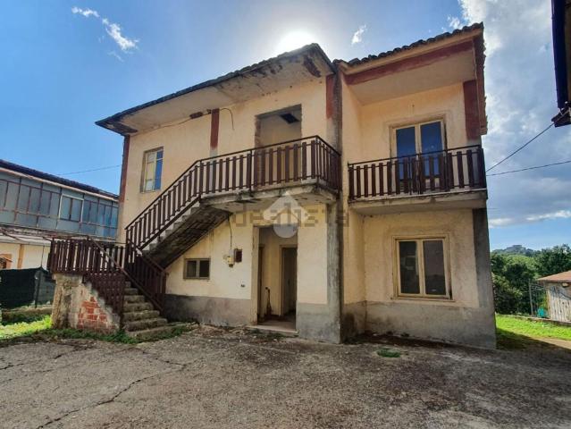 Villetta indipendente in vendita di 120 m² in Contrada Tretticatore, 2